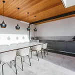 Hirundo- With Saunas And Hot Tub Willa Sela pri Dobovi