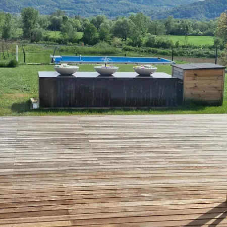Hirundo- With Saunas And Hot Tub Vila *
