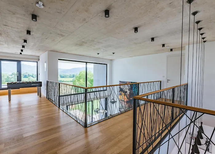 Hirundo- With Saunas And Hot Tub 别墅 Sela pri Dobovi