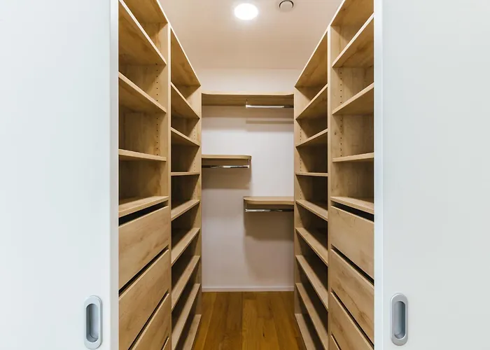 ヴィラ Hirundo- With Saunas And Hot Tub *